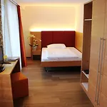 Parkhotel Schoenegg Готель Гріндельвальд
