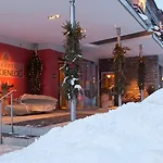 Готель Parkhotel Schoenegg Гріндельвальд
