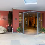 Parkhotel Schoenegg Готель Гріндельвальд