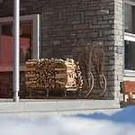 Parkhotel Schoenegg Гріндельвальд