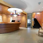 Готель Parkhotel Schoenegg Гріндельвальд