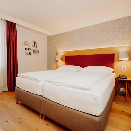 Parkhotel Schoenegg 3* Grindelwald