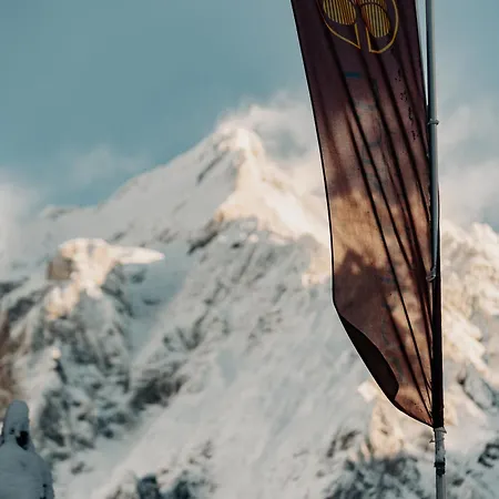 מלון Parkhotel Schoenegg