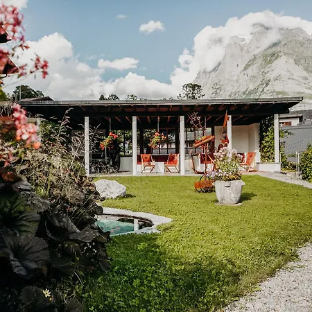 Parkhotel Schoenegg Готель 3*