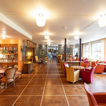 Ξενοδοχείο Parkhotel Schoenegg Γκρίντελβαλντ