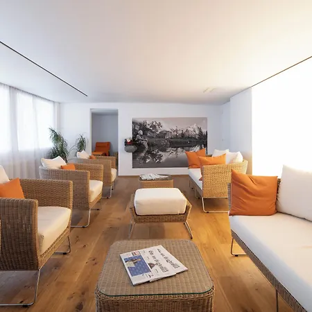 Parkhotel Schoenegg Γκρίντελβαλντ